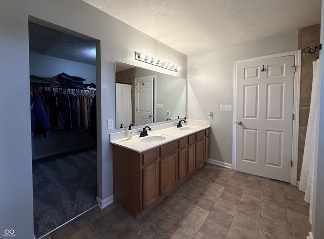 1619 Beacon Pointe Boulevard, Brownsburg, IN 46112