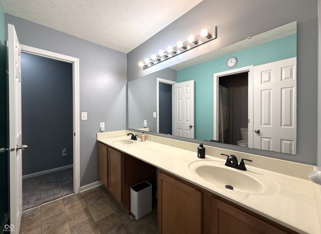 1619 Beacon Pointe Boulevard, Brownsburg, IN 46112