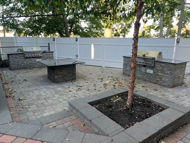 45 Spring Street 18, Boston, MA 02132