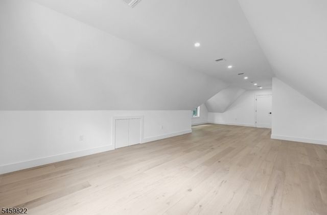 127 Washington Ave, Rutherford Boro, NJ 07070