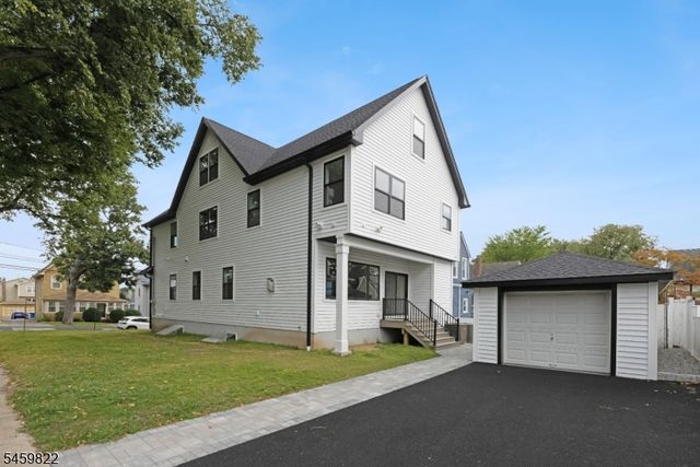 127 Washington Ave, Rutherford Boro, NJ 07070