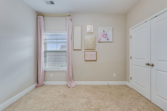 209 Palmetto Walk Drive, Summerville, SC 29486