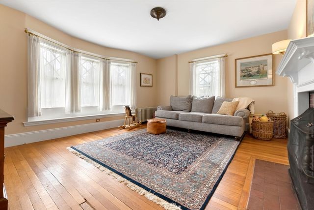 166 Essex St, Beverly, MA 01915
