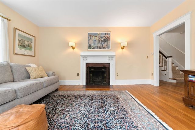 166 Essex St, Beverly, MA 01915
