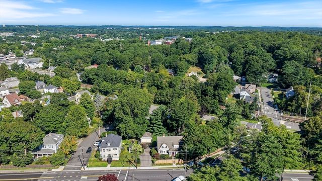 166 Essex St, Beverly, MA 01915