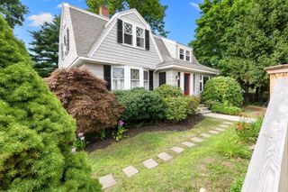 166 Essex St, Beverly, MA 01915