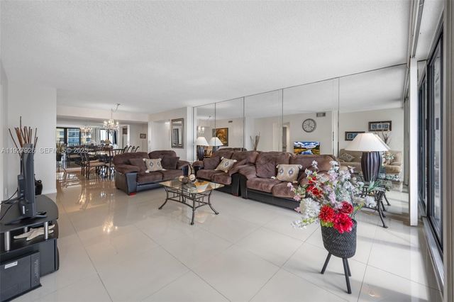 2401 S Ocean Dr 1007, Hollywood, FL 33019