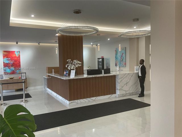 2401 S Ocean Dr 1007, Hollywood, FL 33019