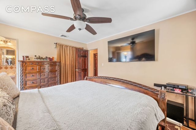 141-18 14th Avenue, New York City, NY 11357