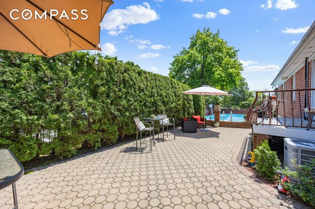 141-18 14th Avenue, New York City, NY 11357