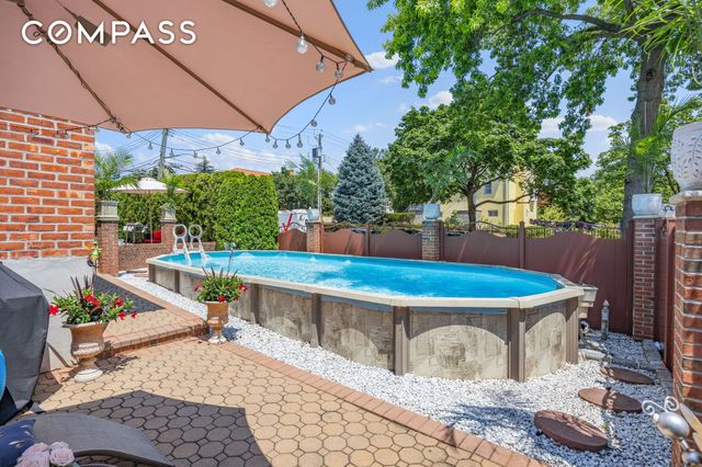 141-18 14th Avenue, New York City, NY 11357