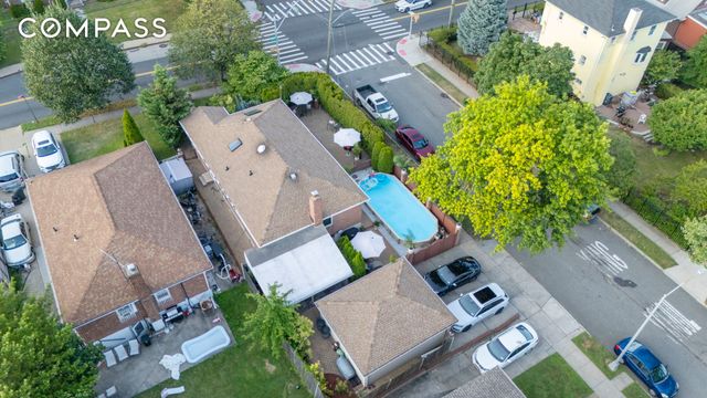 141-18 14th Avenue, New York City, NY 11357