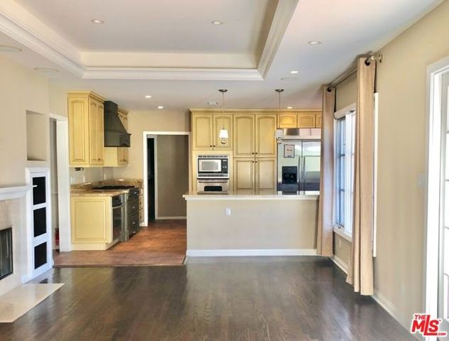 1441 Allenford Avenue, Los Angeles, CA 90049