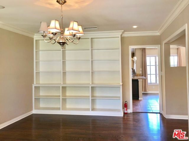 1441 Allenford Avenue, Los Angeles, CA 90049