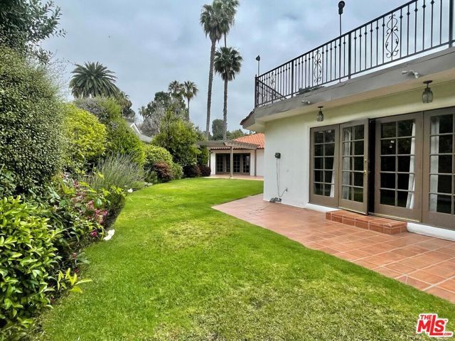 1441 Allenford Avenue, Los Angeles, CA 90049
