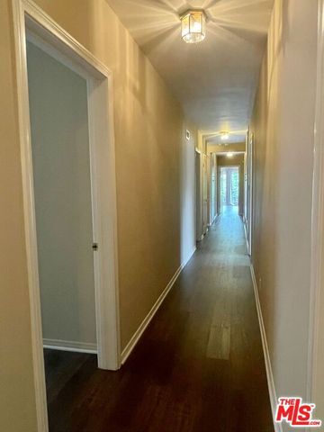 1441 Allenford Avenue, Los Angeles, CA 90049