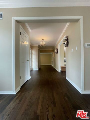 1441 Allenford Avenue, Los Angeles, CA 90049