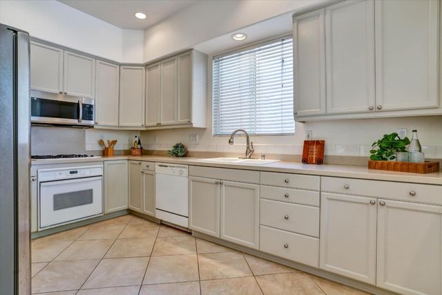 898 Revelation Place, Milpitas, CA 95035