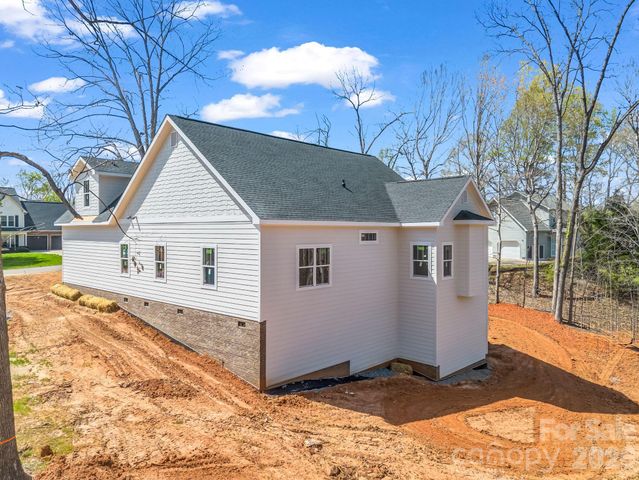 285 Woodridge Drive, Rutherfordton, NC 28139