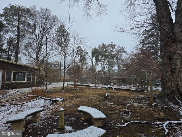 1616 CHAIN BRIDGE RD, Mclean, VA 22101