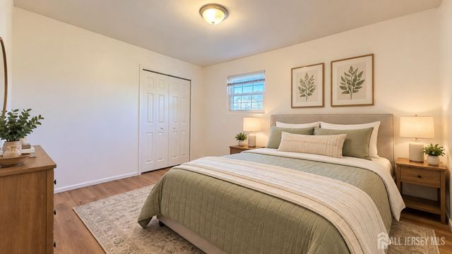 78 College Drive, Edison, NJ 08817