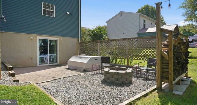 5633 ROUNDTREE DR, Woodbridge, VA 22193