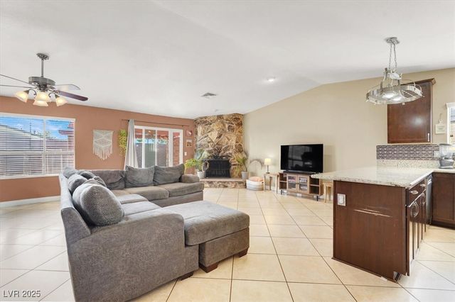 4596 Eureka Street, Las Vegas, NV 89103