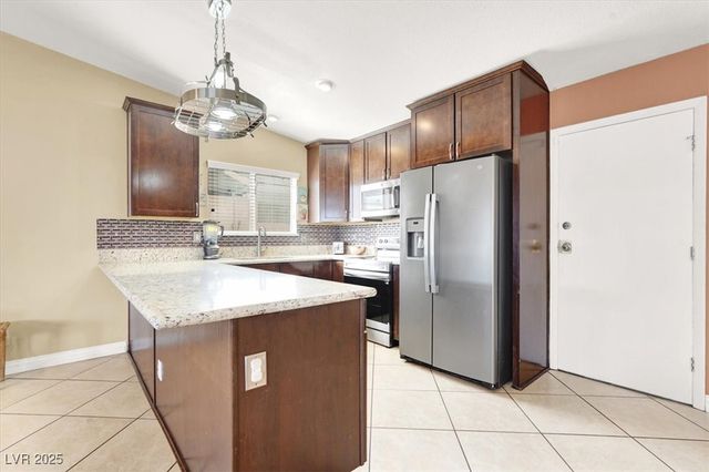 4596 Eureka Street, Las Vegas, NV 89103