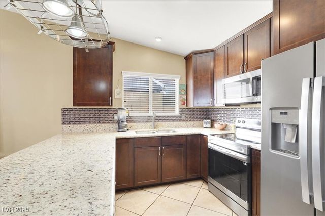 4596 Eureka Street, Las Vegas, NV 89103