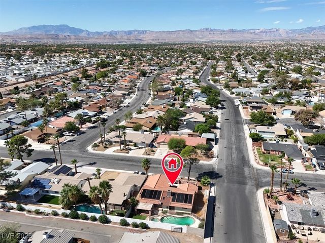 4596 Eureka Street, Las Vegas, NV 89103