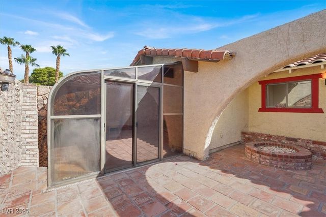 4596 Eureka Street, Las Vegas, NV 89103