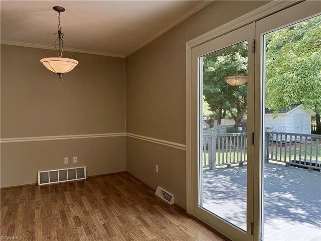 111 Ridgewood Drive, Lexington, NC 27292