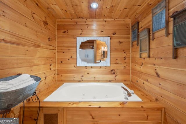 98 Aries Lane, Blue Ridge, GA 30513