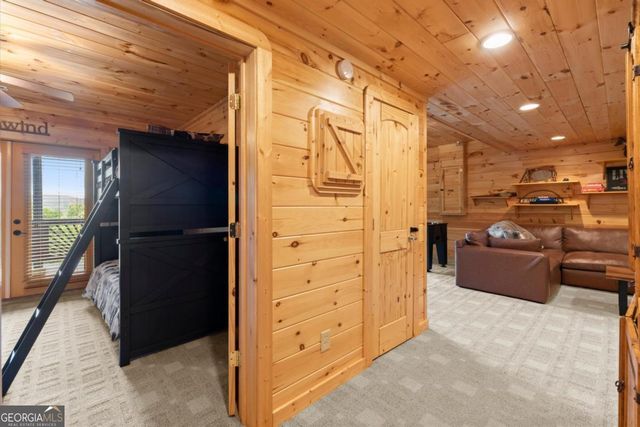 98 Aries Lane, Blue Ridge, GA 30513