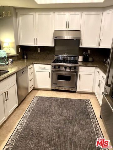 12021 Guerin Street 306, Studio City, CA 91604