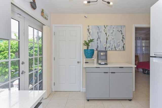 18625 Loxahatchee River Road, Jupiter, FL 33458