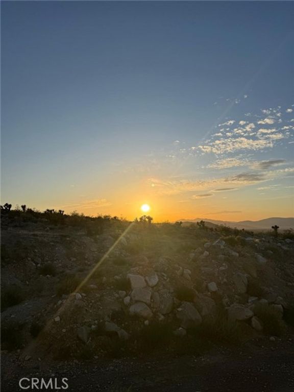 2040 Ranchero Avenue, Salton City, CA 92274