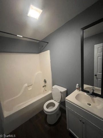 347 Foster Street, Burlington, NC 27217