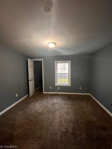 347 Foster Street, Burlington, NC 27217