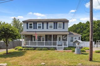 7 James Rd, Methuen, MA 01844