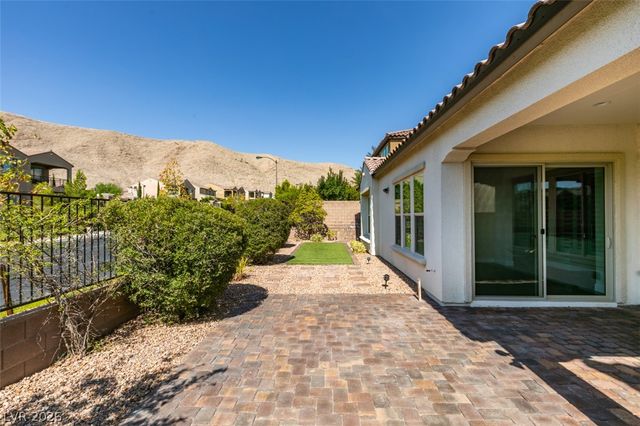 3597 Royal Fortune Drive, Las Vegas, NV 89141