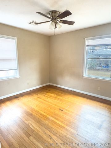 806 15th Avenue NW, Ardmore, OK 73401