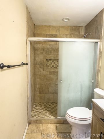 806 15th Avenue NW, Ardmore, OK 73401