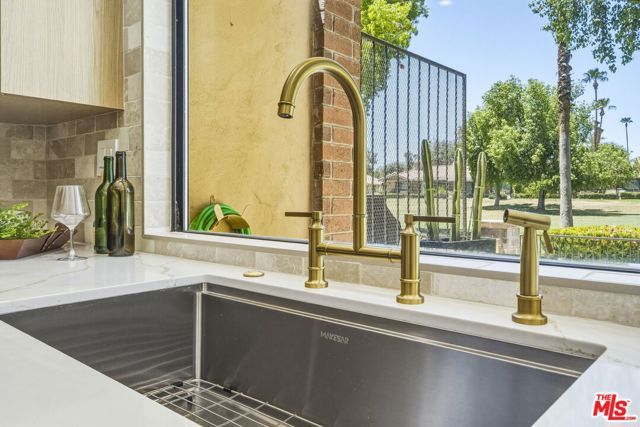 320 S Sierra Madre, Palm Desert, CA 92260