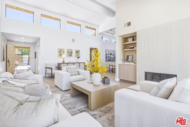 320 S Sierra Madre, Palm Desert, CA 92260