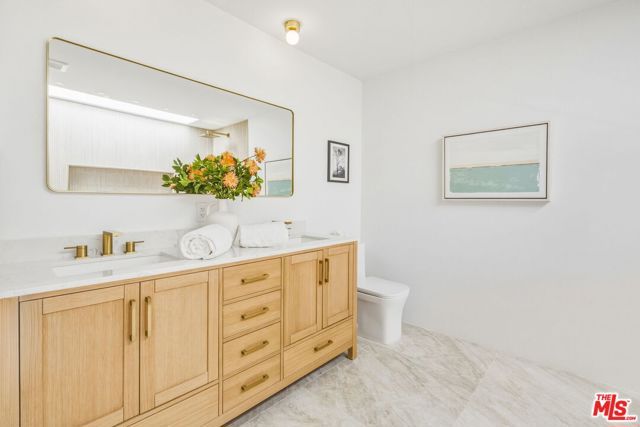 320 S Sierra Madre, Palm Desert, CA 92260