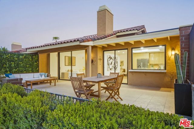 320 S Sierra Madre, Palm Desert, CA 92260