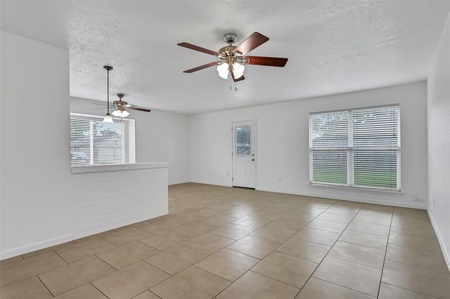 2414 Heather Ridge Court, Webster, TX 77598
