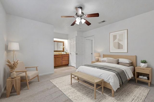 2414 Heather Ridge Court, Webster, TX 77598