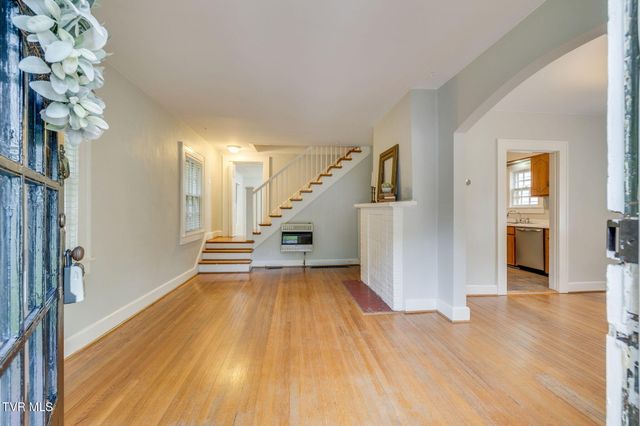 203 Boyd Street, Johnson City, TN 37604